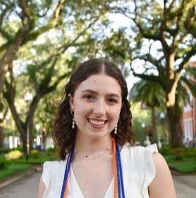 Carley Anderson Headshot